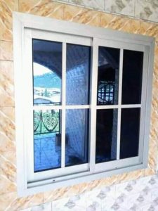 fenêtre sur mesure à Montpont-en-Bresse